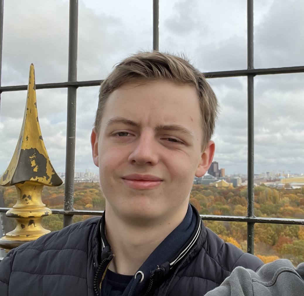 Flo - Schlagzeuger und Management der Band TaktX